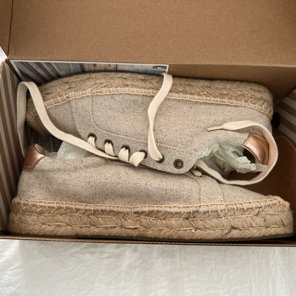 Espadrilles - Picture 7 of 9
